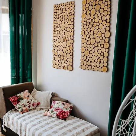 Przy Trojstyku مزرعة للإقامة *